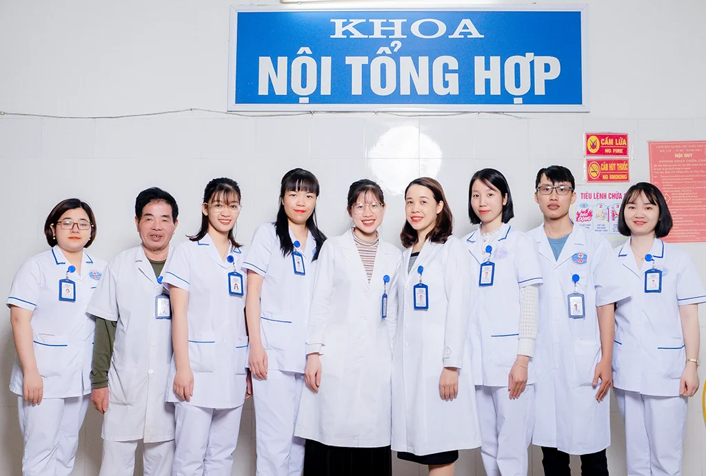 bác sĩ khoa nội tổng hợp - Image 1