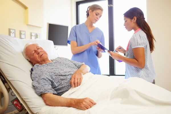 chăm sóc người bệnh viêm phế quản