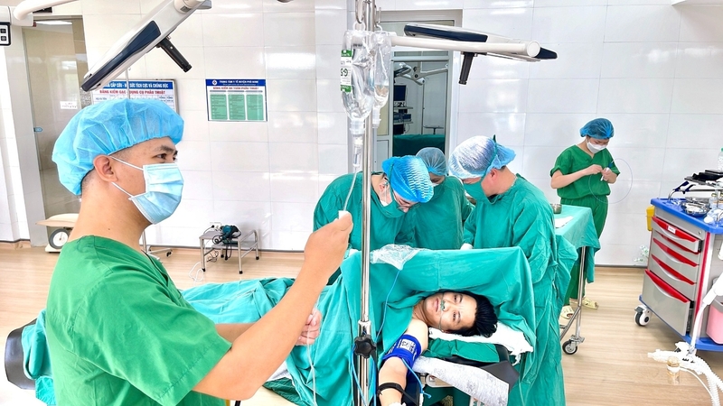 chi phí phẫu thuật gãy xương đòn - Image 5