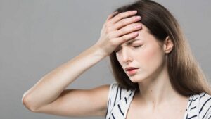 chóng mặt kèm buồn nôn