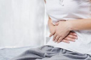 đầy bụng kèm ợ hơi