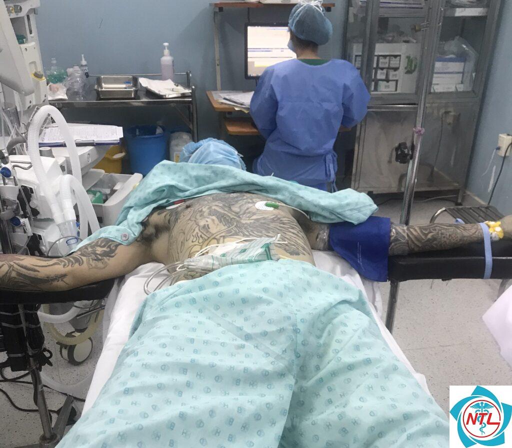 dị vật đường tiết niệu