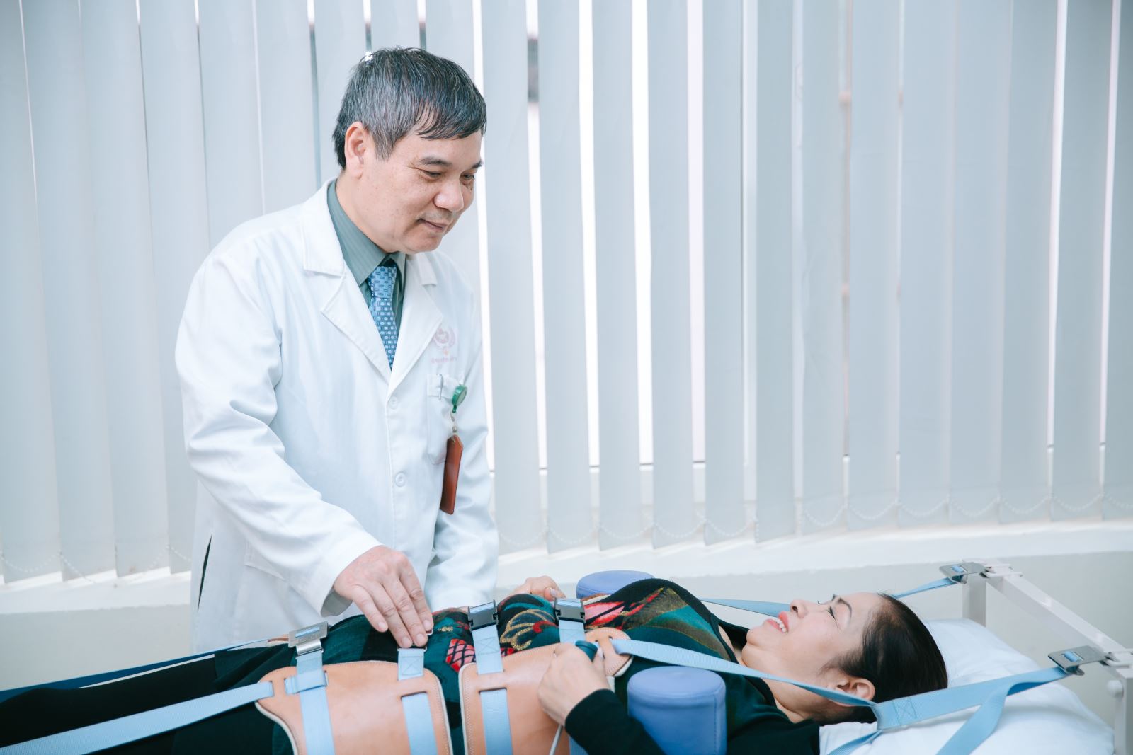 nội tổng hợp điều trị bệnh cơ xương khớp - Image 2