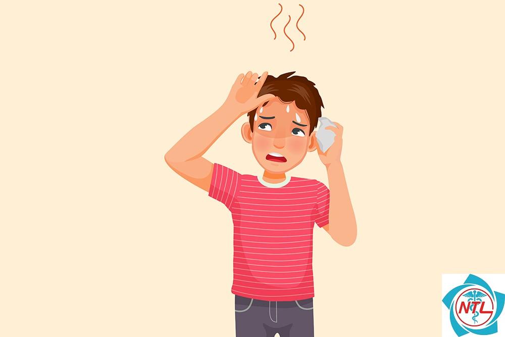 ra mồ hôi nhiều
